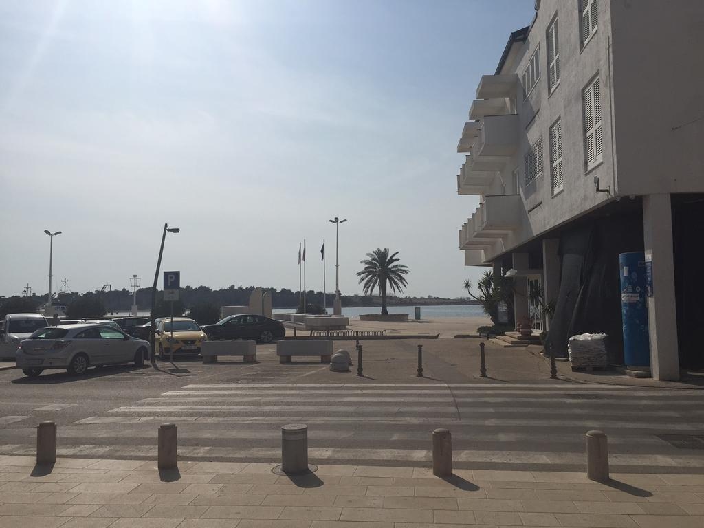 Apartments Bazilika Новалья Экстерьер фото