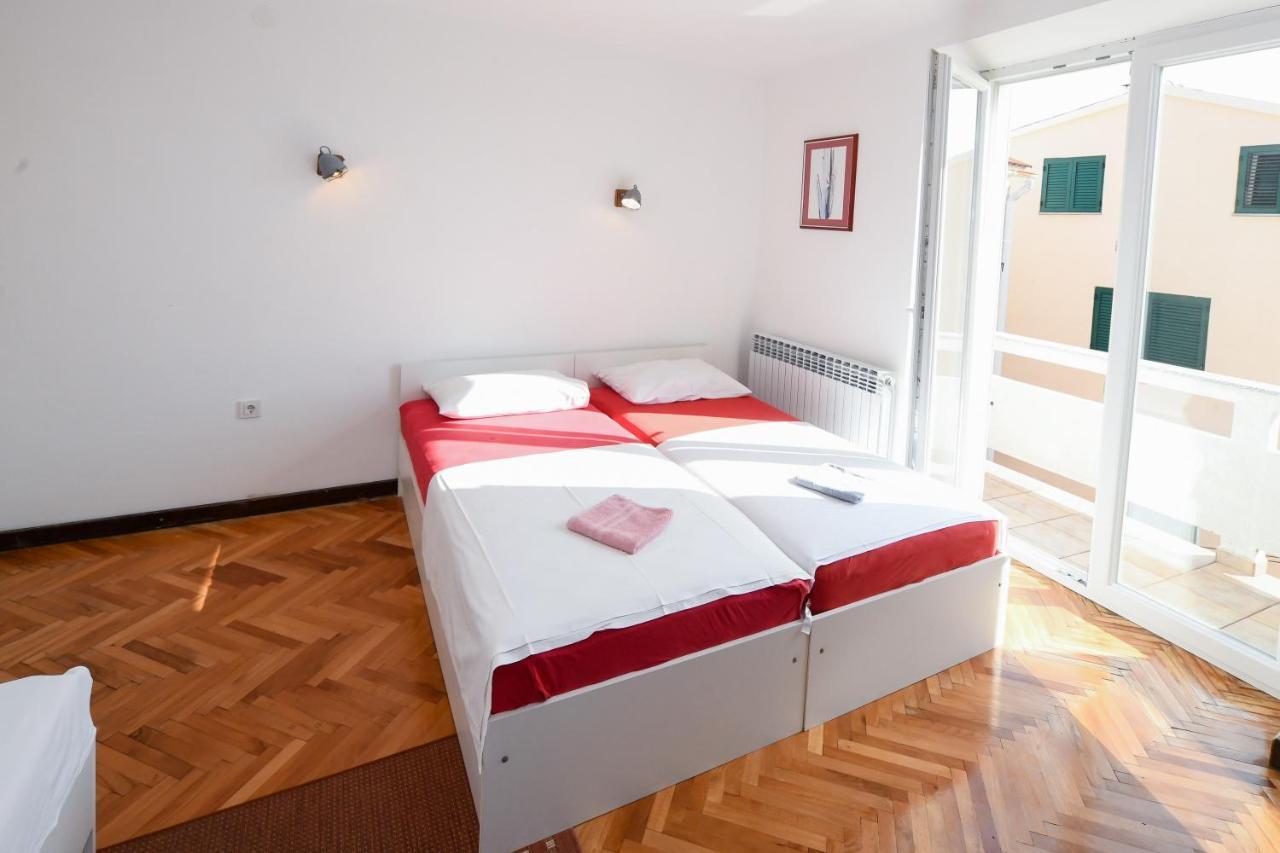 Apartments Bazilika Новалья Экстерьер фото